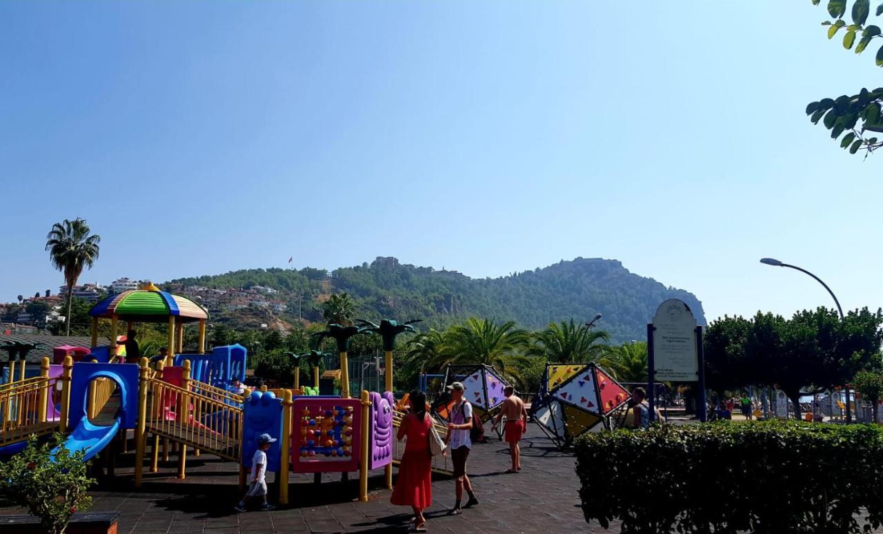 Granada City Alanya Luxury Appartment 800М От Пляжа Клеопатра Luaran gambar